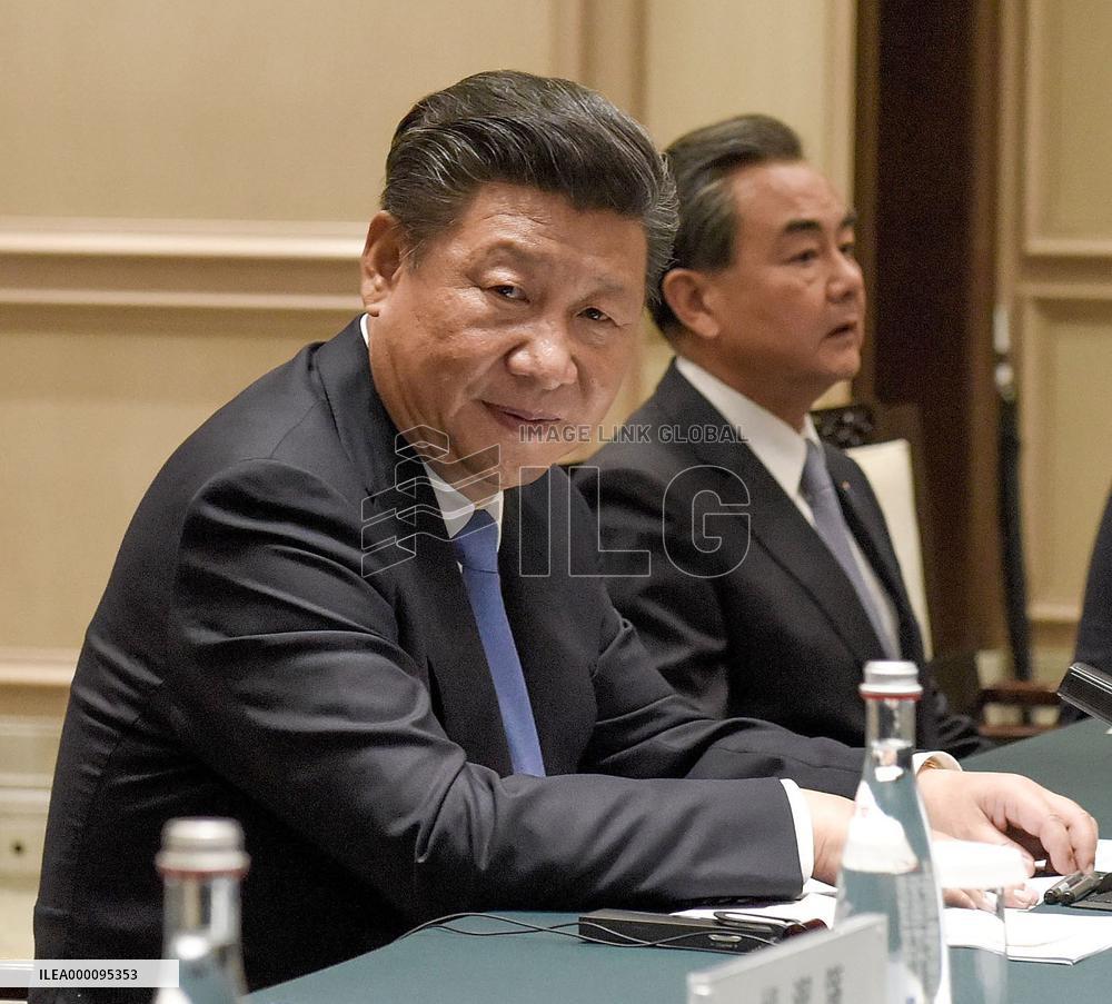 Xi, Abe agree to speed up talks on setup of maritime hotline