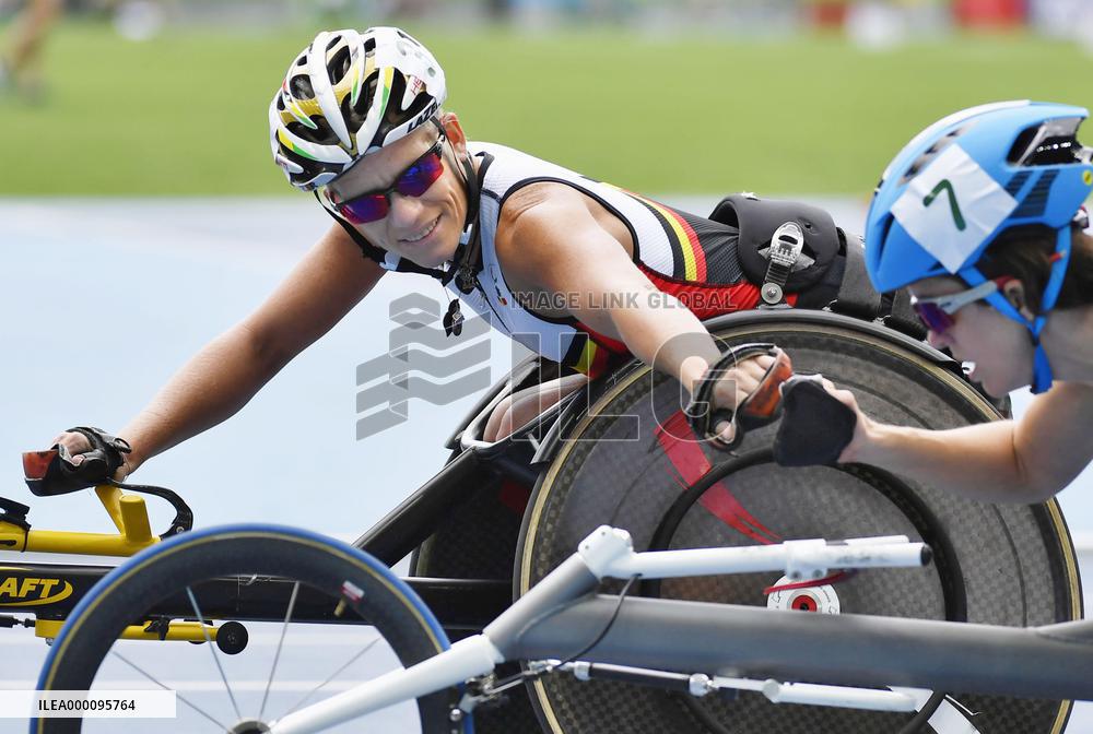 Paralympics: Vervoort wins silver in women's 400 m