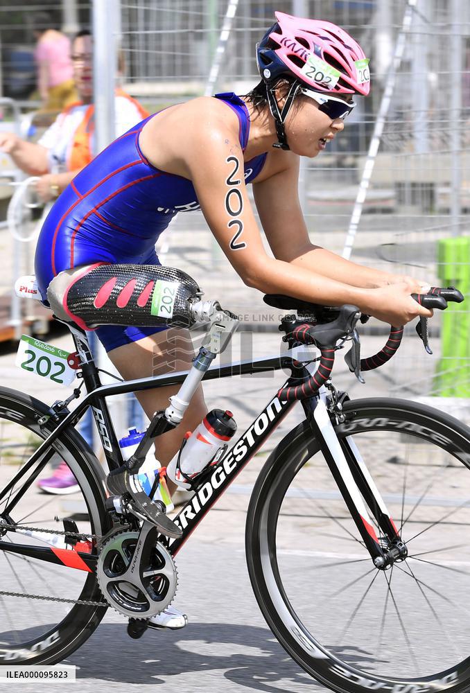 Japan's Hata finishes 6th in PT2 triathlon