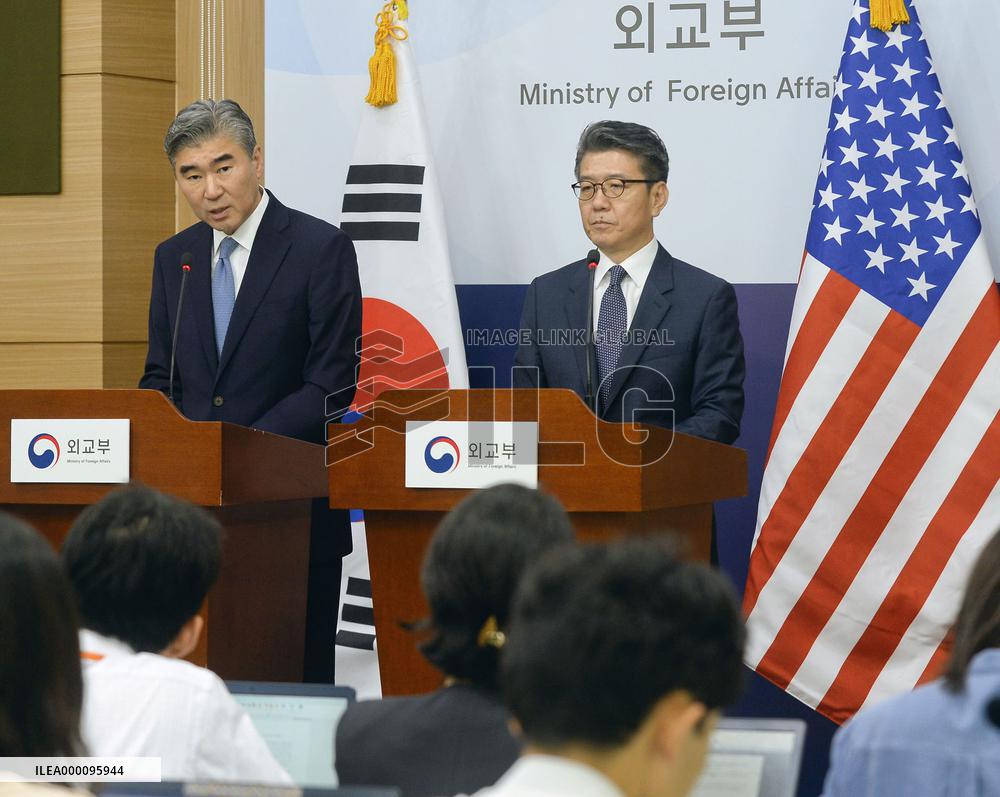 Top U.S. envoy on N. Korea meets with S. Korean official