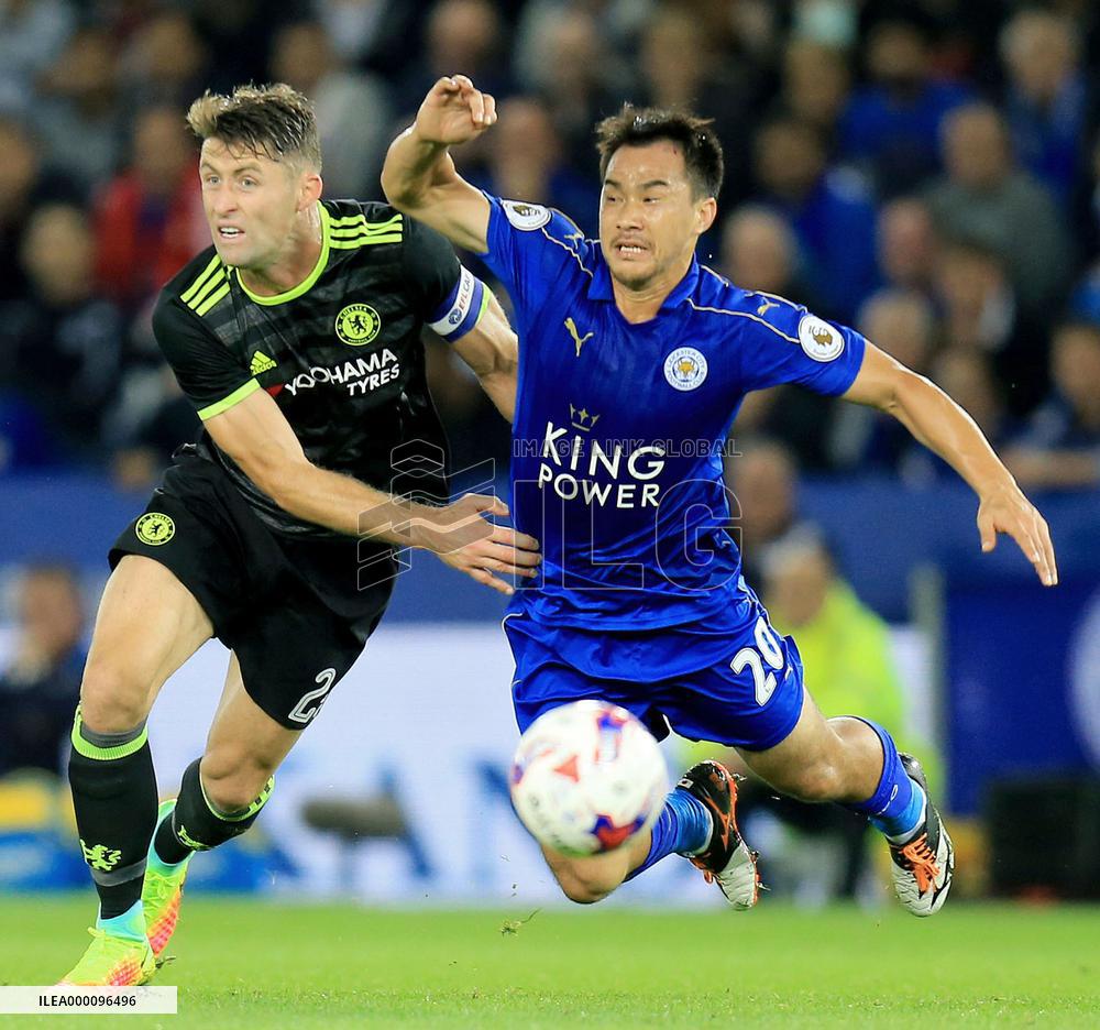 Soccer: Okazaki double not enough as Chelsea beat Leicester