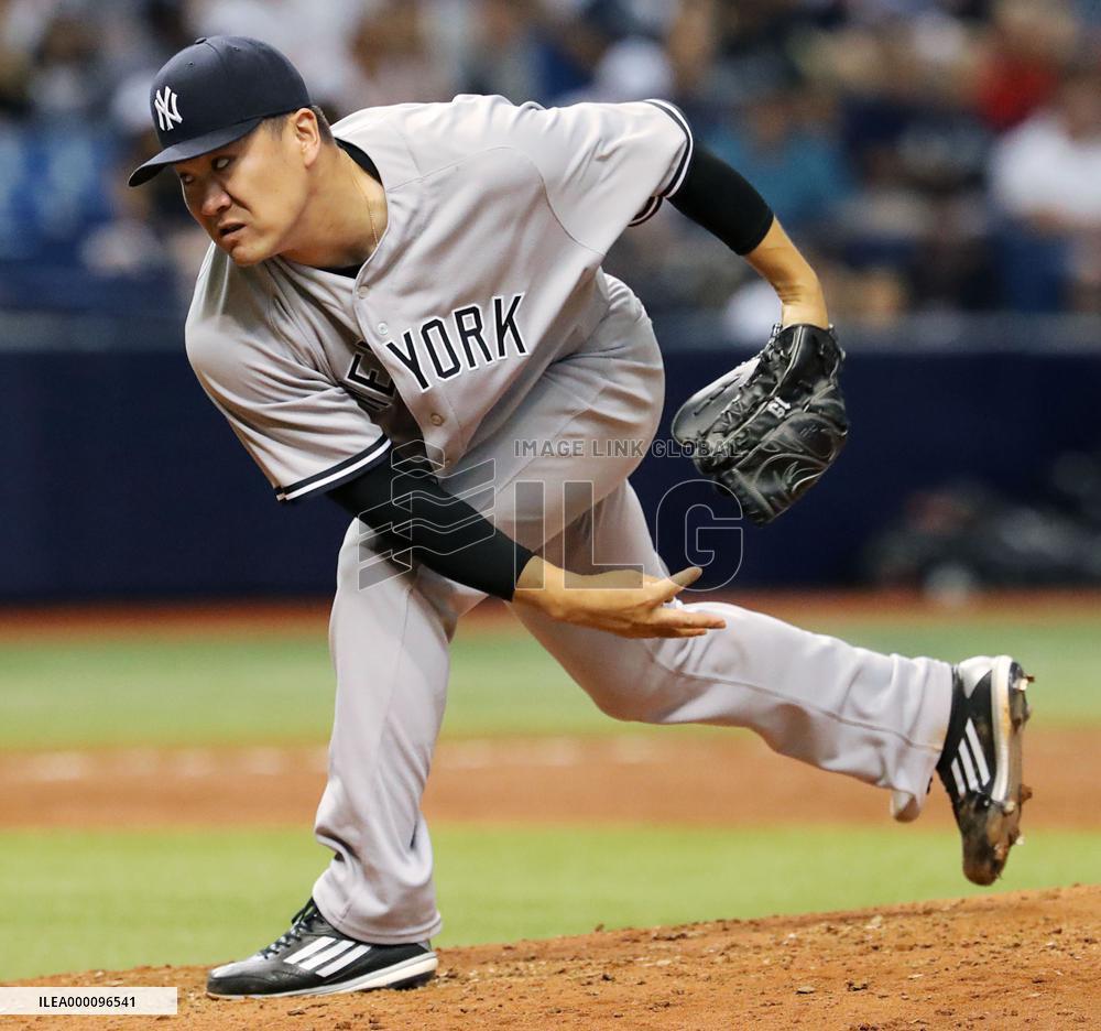 Yankees ace Tanaka allows 4 homers in an inning against Rays