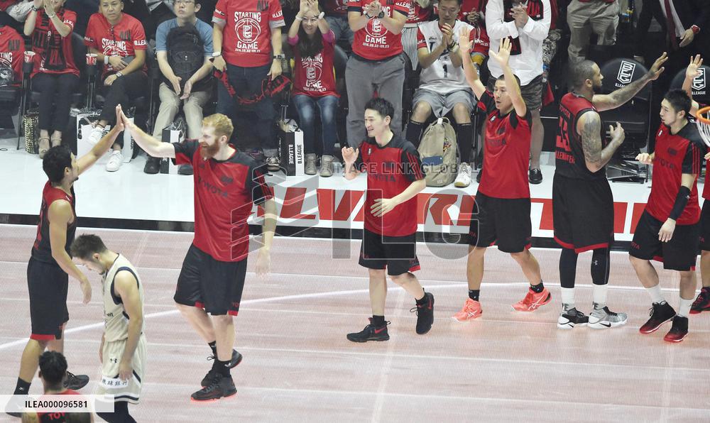 Basketball: Tokyo Alvark win B-League opener