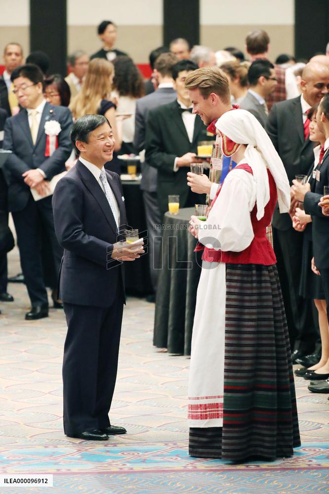 Crown prince, crown princess attend int'l youth exchange confab