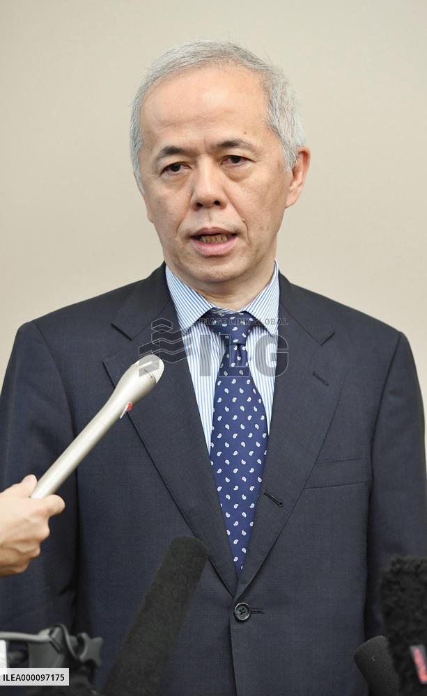 TEPCO chief Hirose meets with reporters