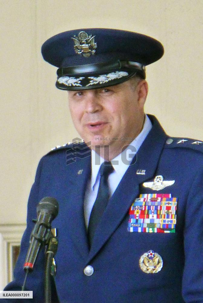 New commander of U.S. forces in Japan vows to beef up alliance