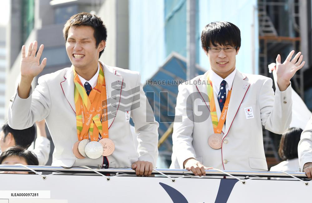 Rio medalists parade in Tokyo