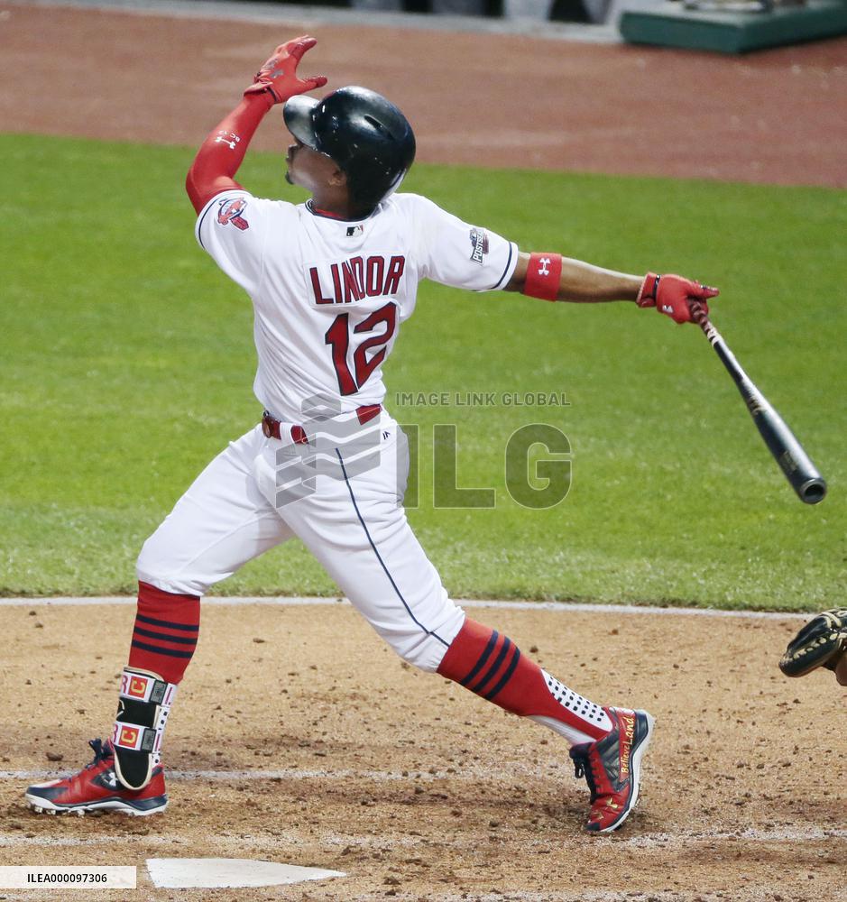 Baseball: Indians beat Red Sox in ALDS Game 1