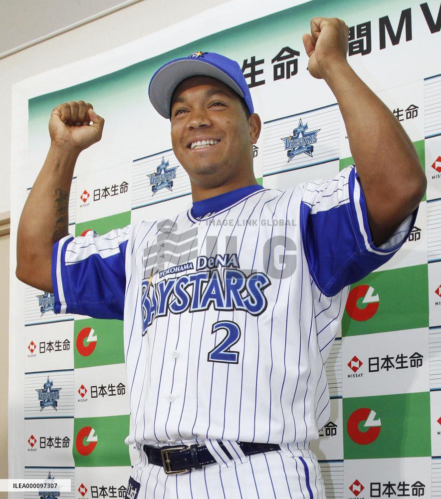Baseball: BayStars' Lopez named player of month for 1st time