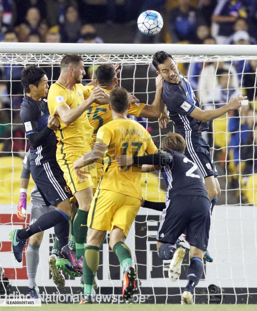 Japan, Australia World Cup Asian qualifier end 1-1