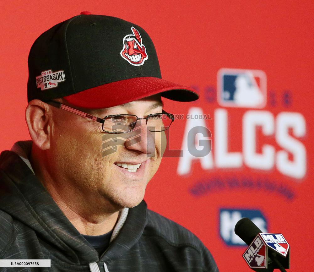 Baseball: Francona meets press before ALCS