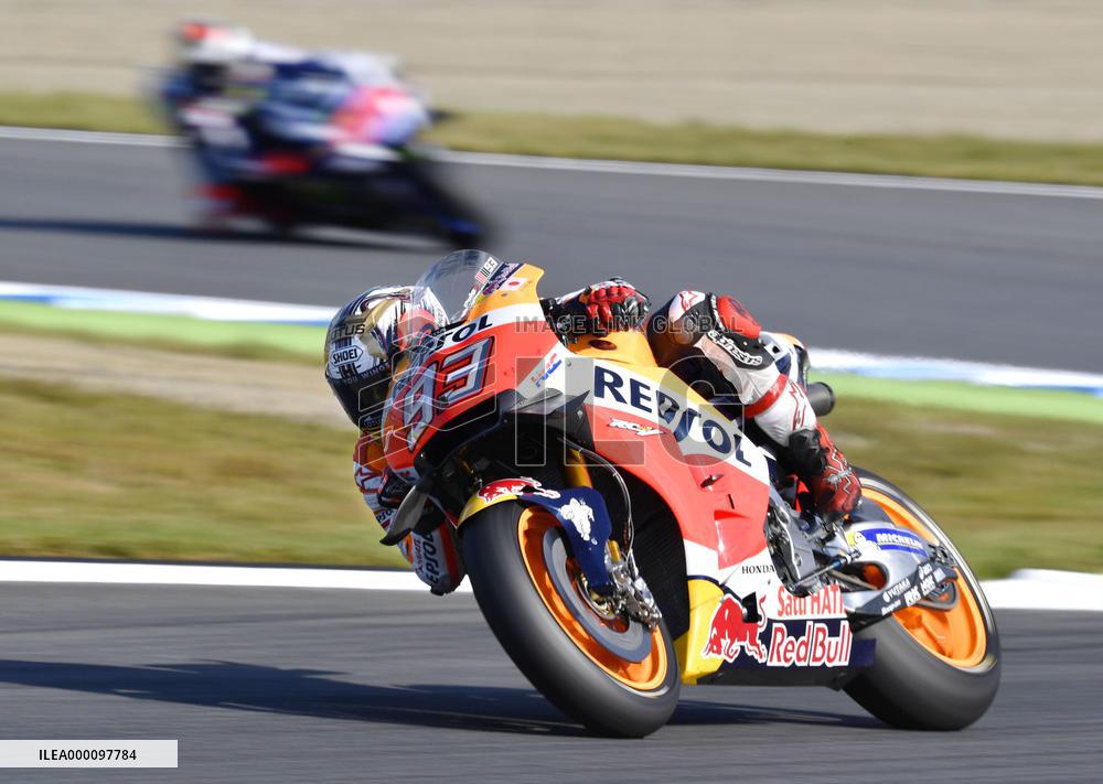 Marquez dominates Japanese MotoGP to win riders' title