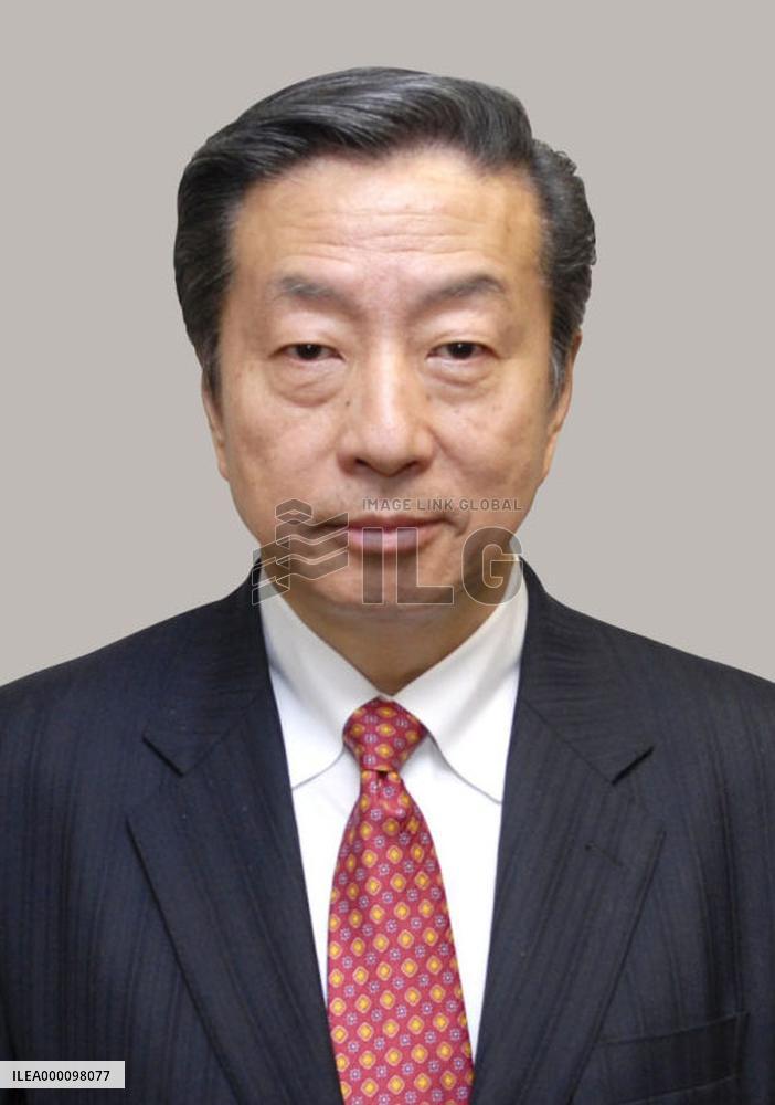 Ex-education minister Kenji Kosaka dies at 70