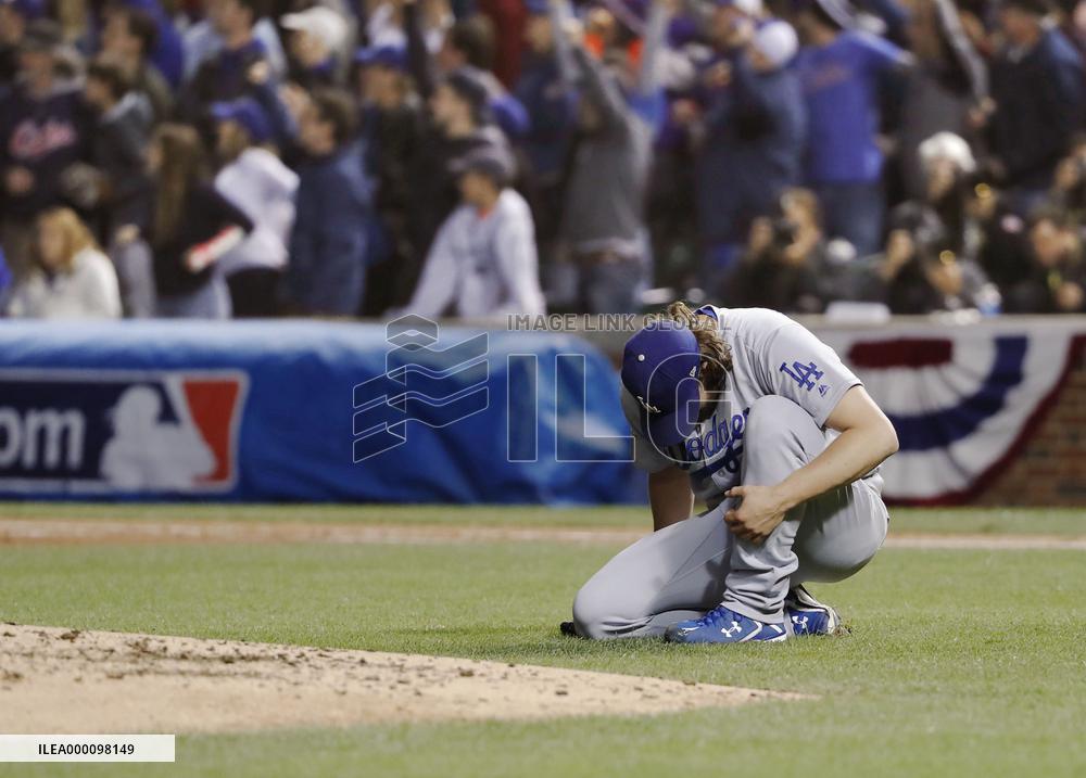 Chicago Cubs advance to World Series