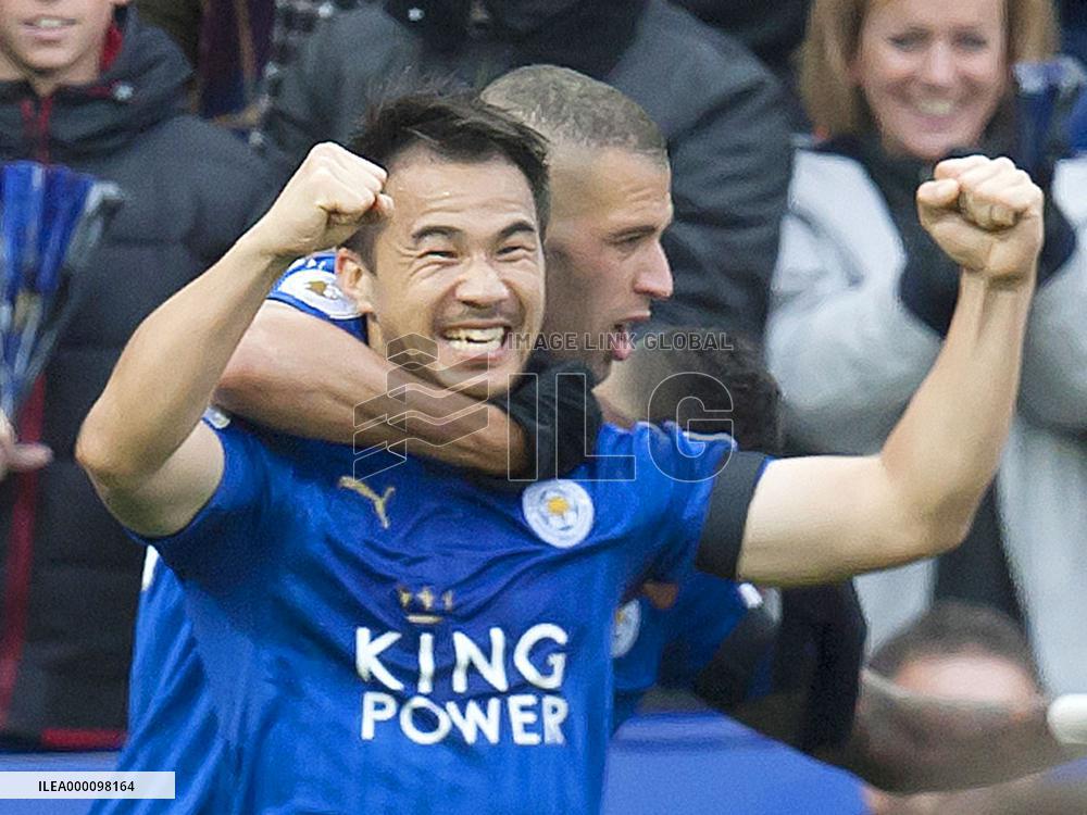 Okazaki nets 1st goal of season as Leicester down Palace