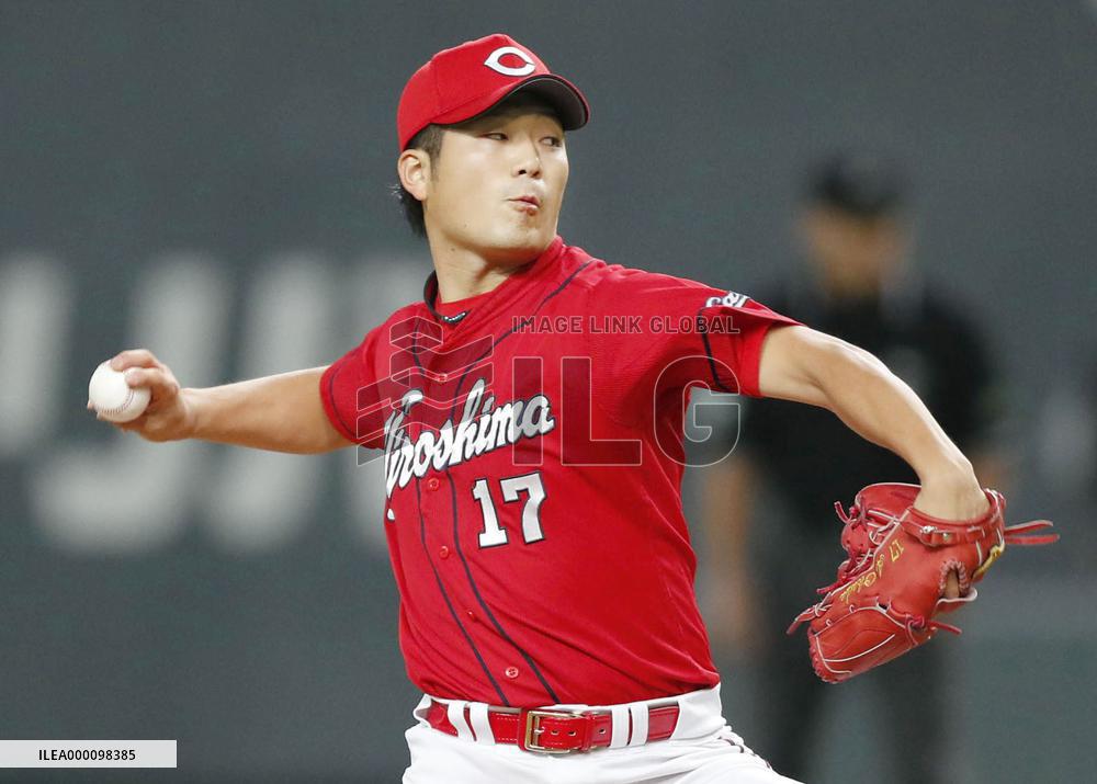 Carp vs Fighters in Japan Series Game 4