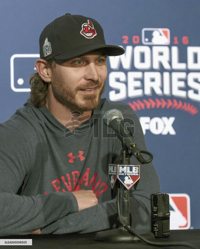 Baseball: Tomlin to start World Series Game 3