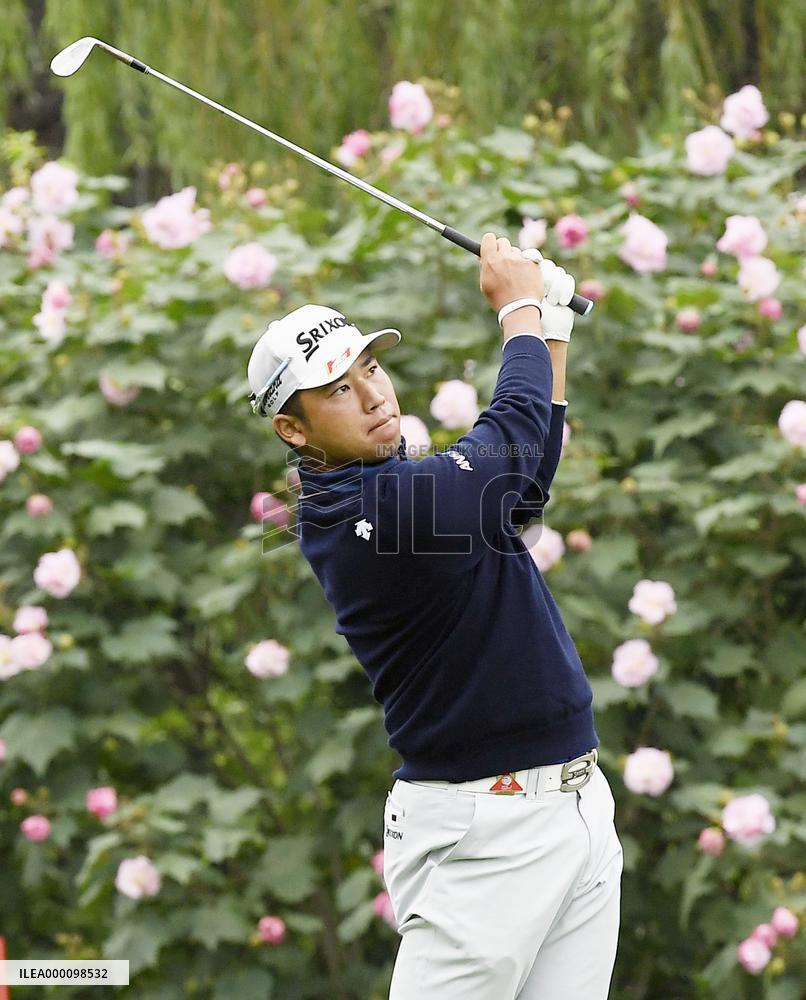 Golf: Matsuyama storms into 3-shot lead in Shanghai