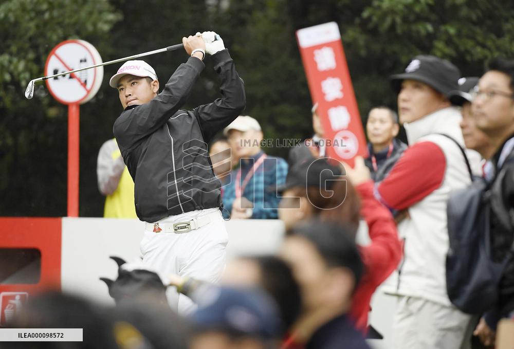 Golf: Matsuyama stays 3 shots clear in Shanghai