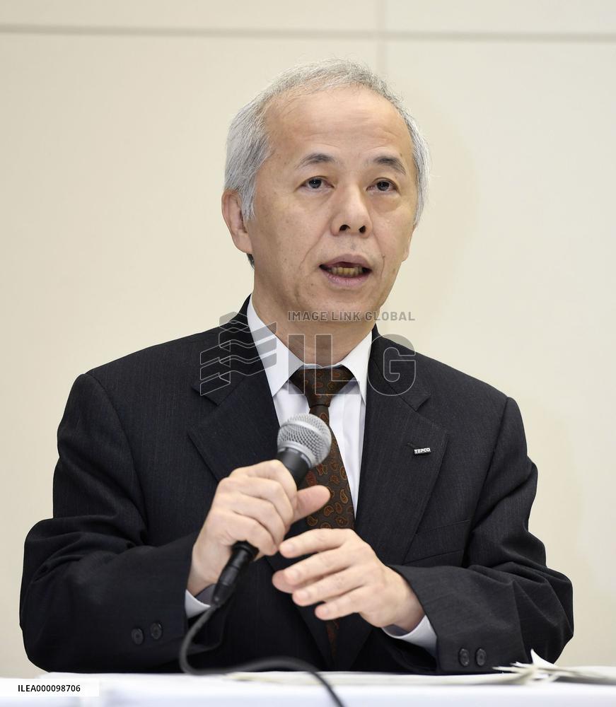 TEPCO chief Hirose at press conference