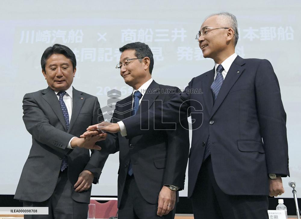 Japan's top 3 shipping firms to integrate container businesses