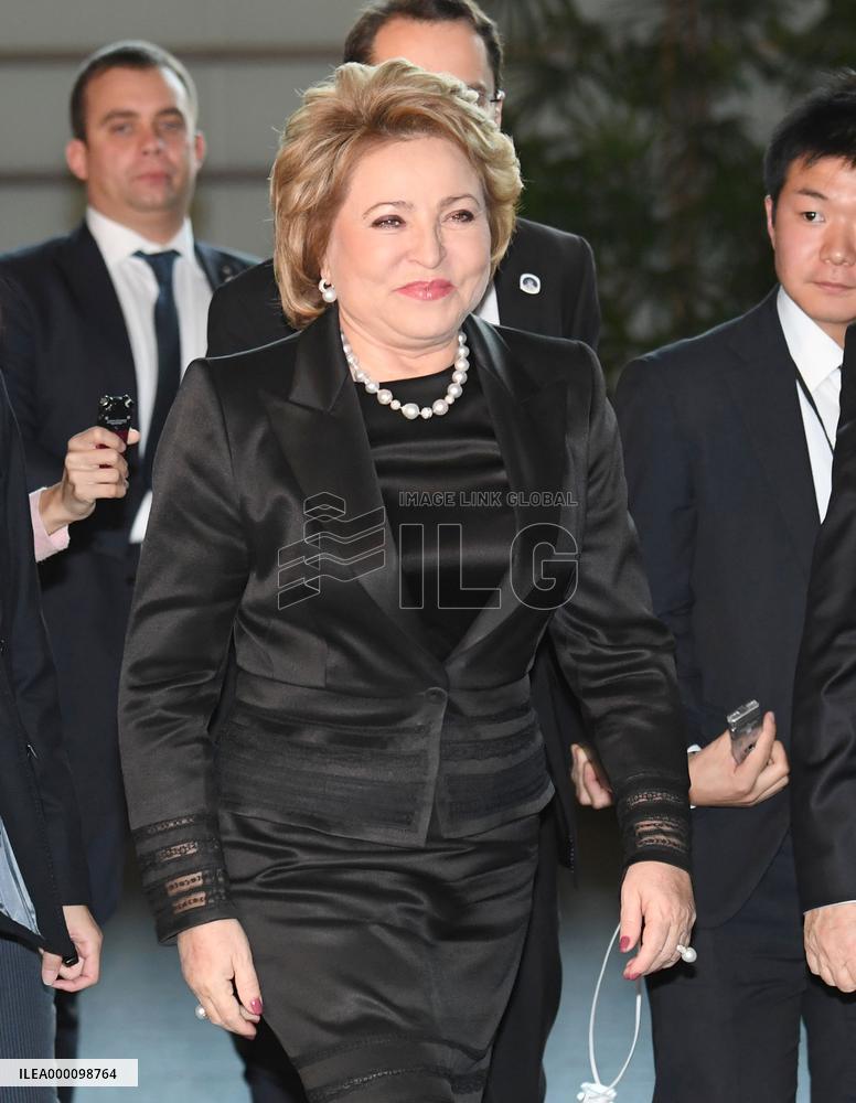Russian upper house speaker meets with Japanese PM Abe