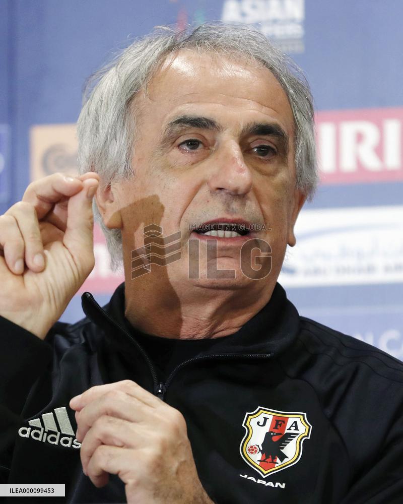 Soccer: Honda, Kagawa facing the ax as pressure mounts on Halilhodzic