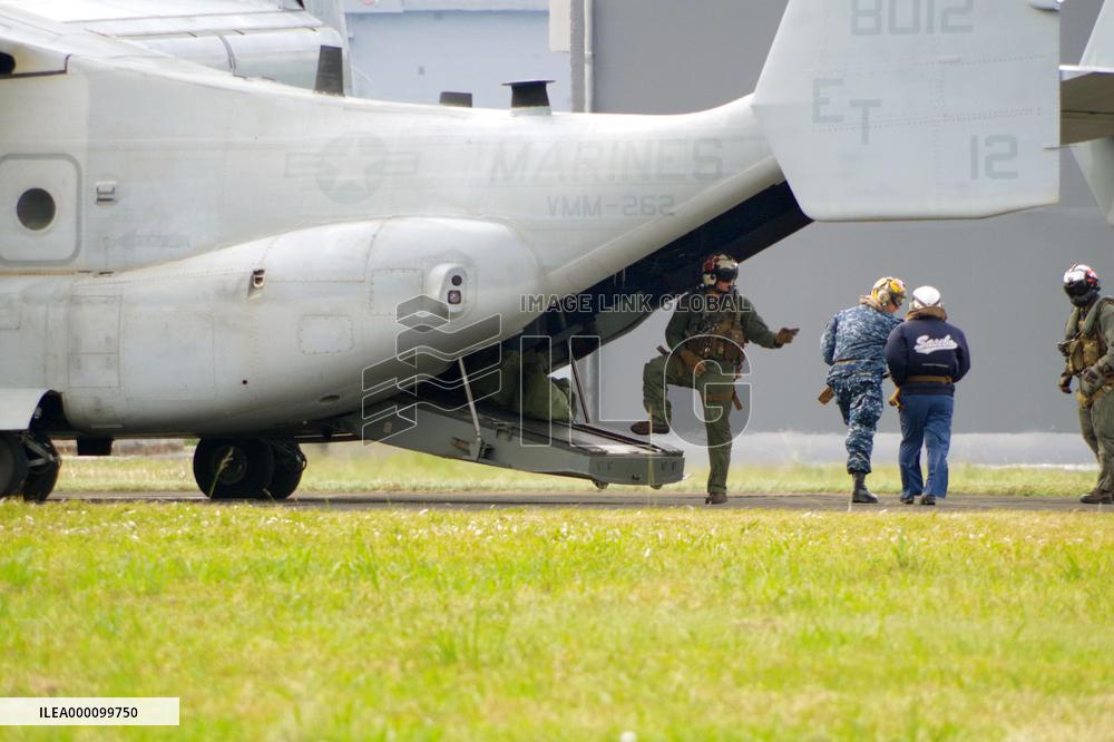 Sasebo mayor gets on Osprey