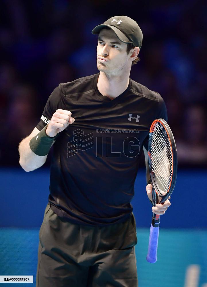 Murray defeats Wawrinka in ATP World Tour Finals