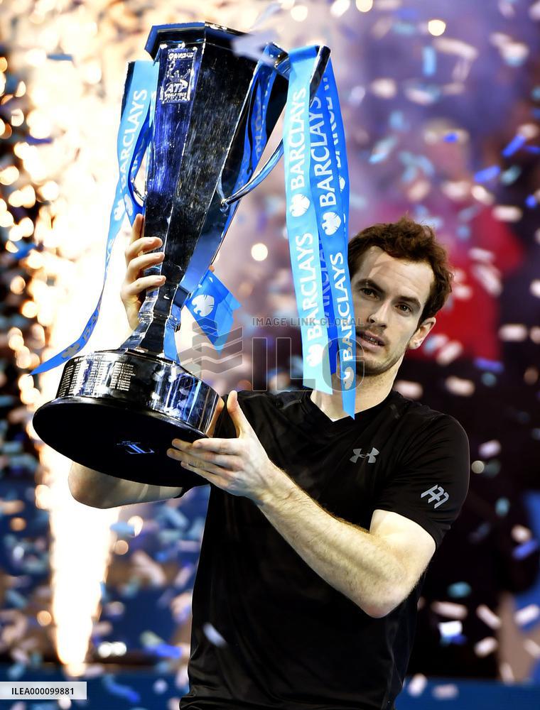 Murray beats Djokovic to win ATP World Tour Finals