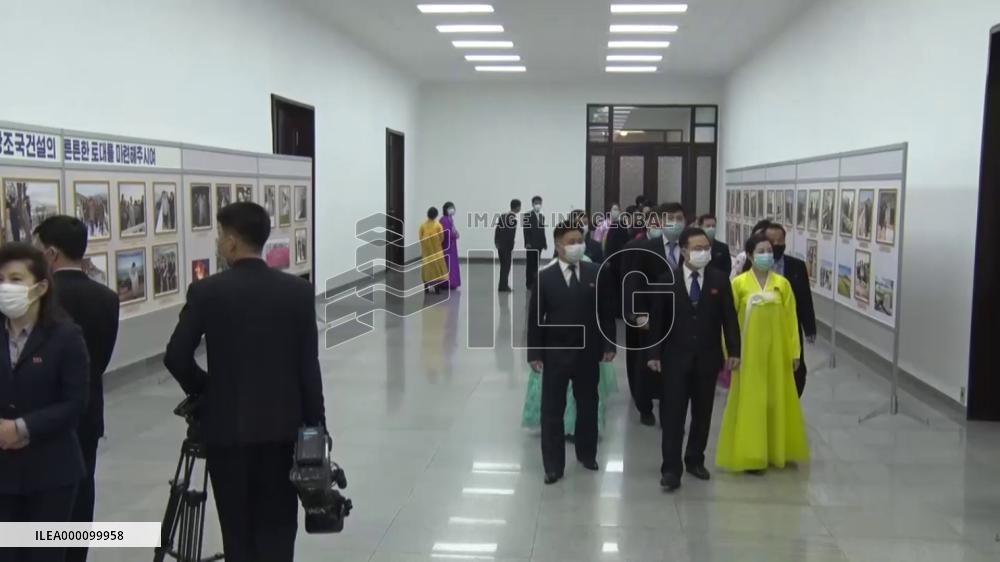 Photo exhibition for Kim Jong Il