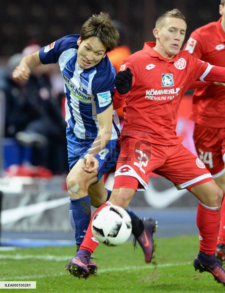 Soccer: Hertha beat Mainz in German Bundesliga