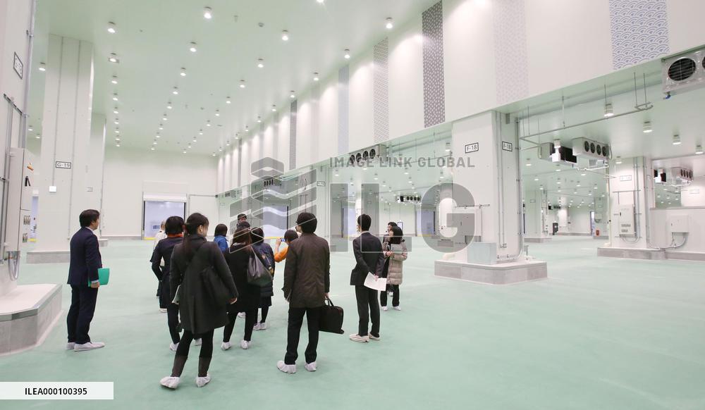 Toyosu market opened to reporters