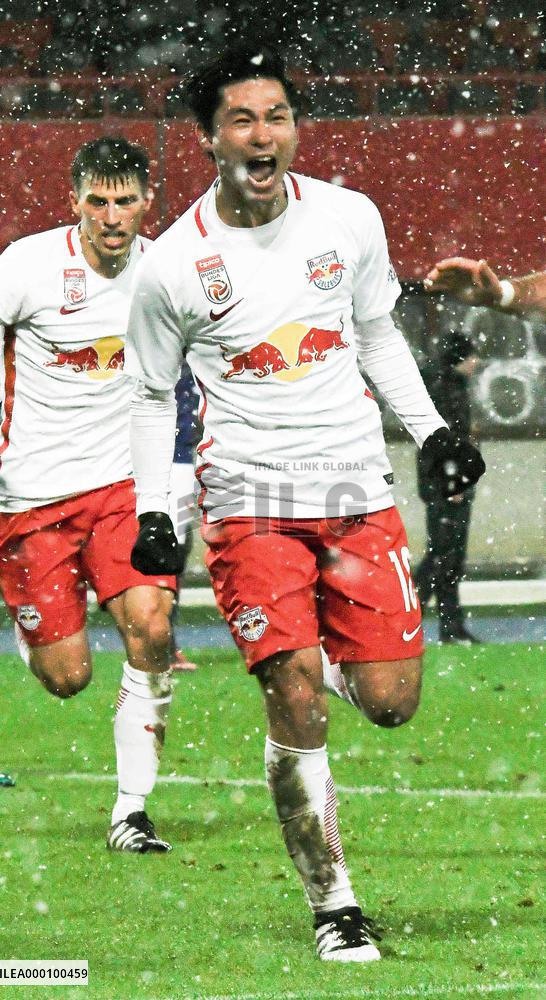 Soccer: Minamino on target in Salzburg's win at Vienna