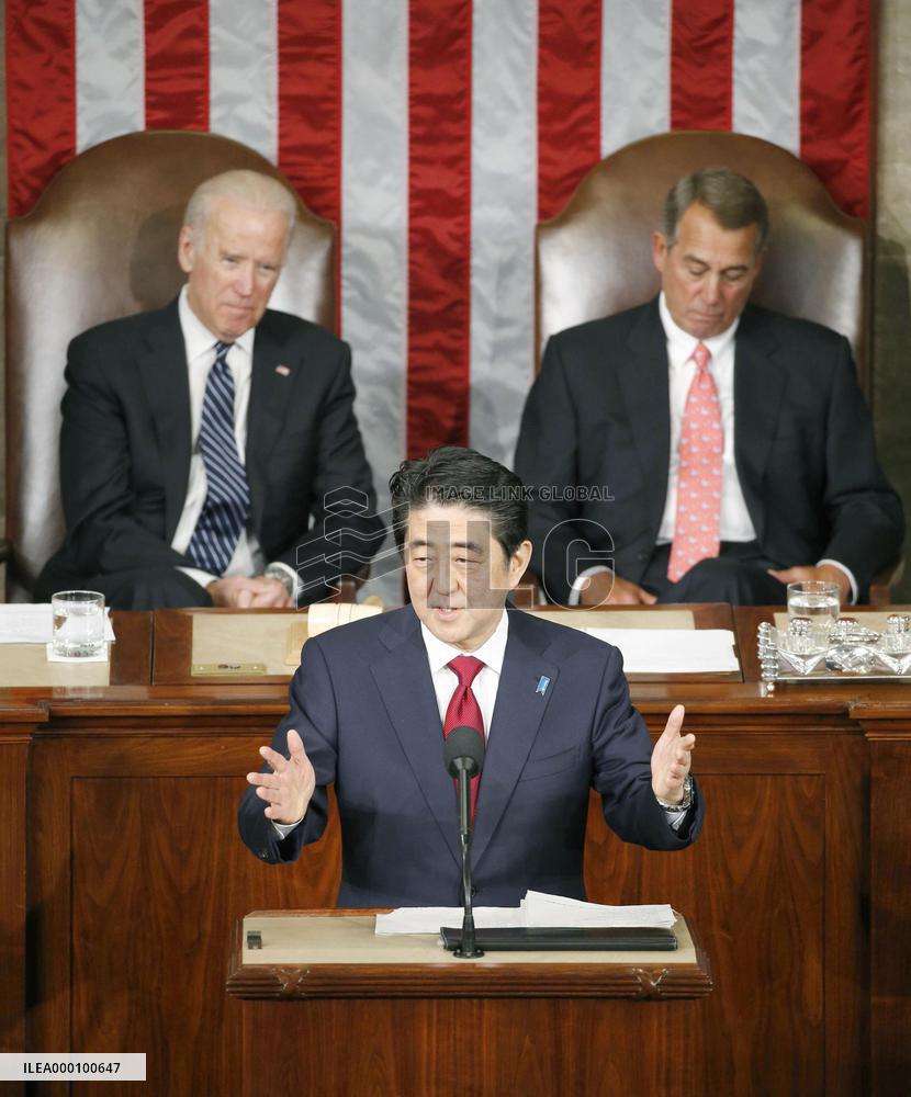 Japan PM Abe visit Pearl Harbor