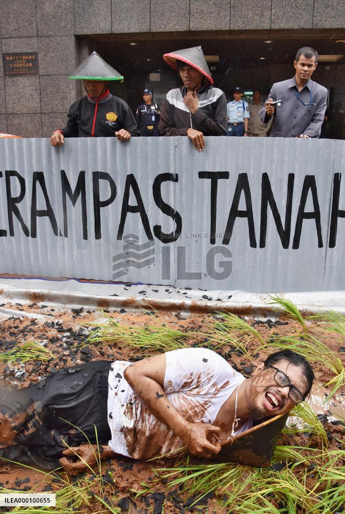 Rally against thermal power plant project on Java held