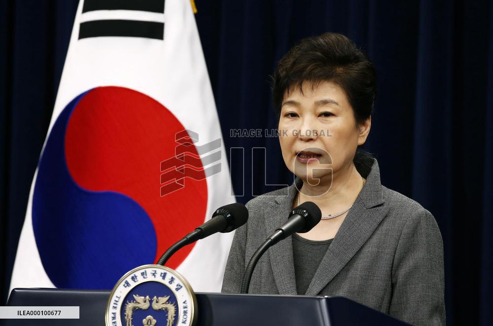 Park expresses readiness to step down in April