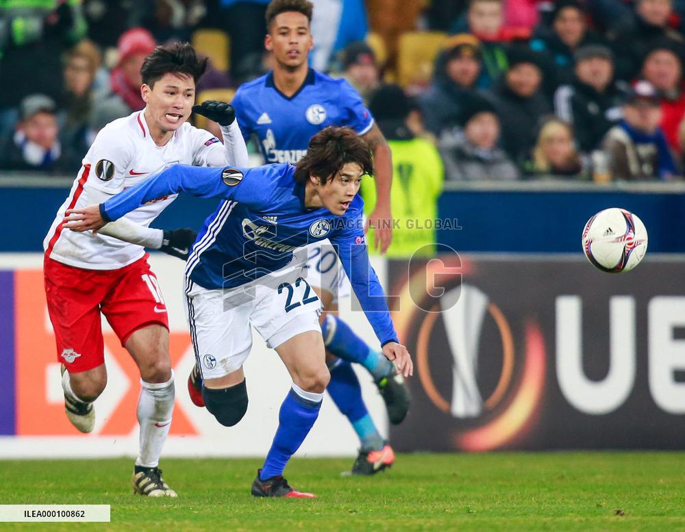 Salzburg beat Schalke 2-0 in Europa League