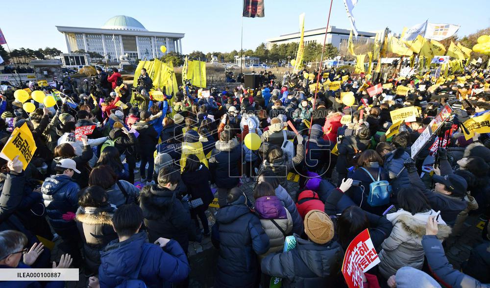 S. Korean parliament passes impeachment motion against Park