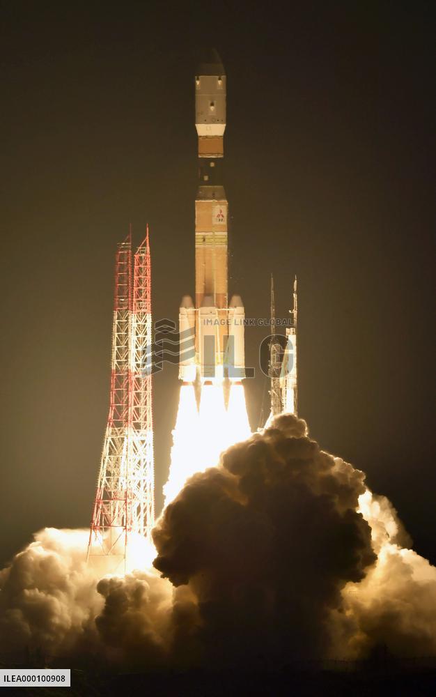 Japan launches cargo spaceship to take supplies to ISS