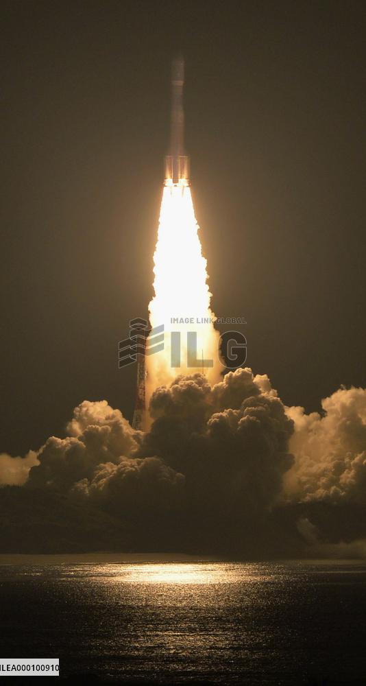 Japan launches cargo spaceship to take supplies to ISS