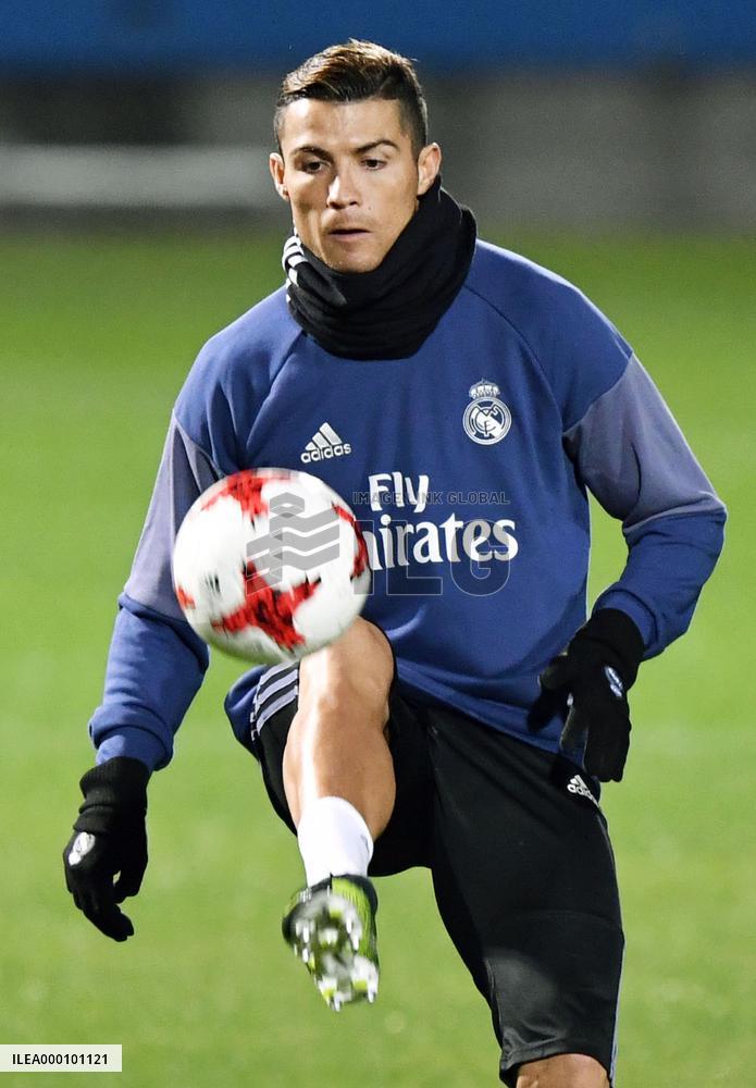 Ronaldo wins Ballon d'Or for 4th time