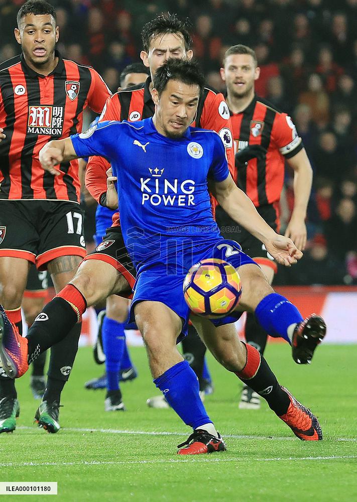 Soccer: Bournemouth beat Leicester in Premier League