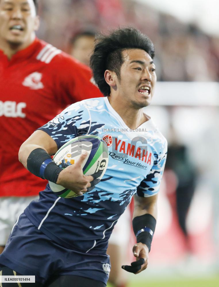 Rugby: Yamaha Jubilo defeat Kobe Kobelco Steelers