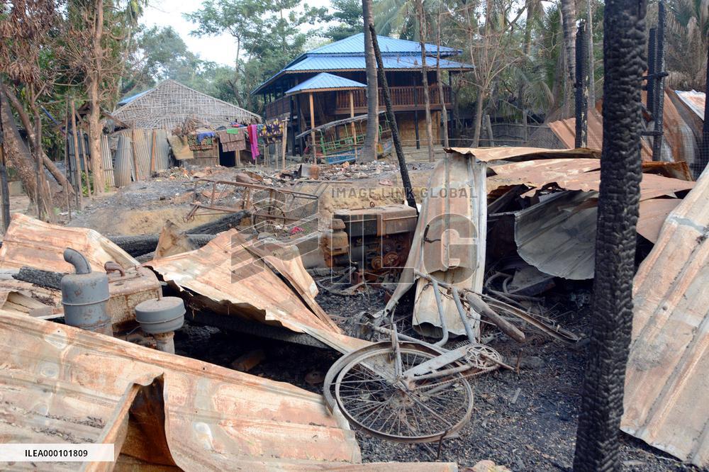 Journalists hear firsthand from Myanmar's Rohingya on gov't tour