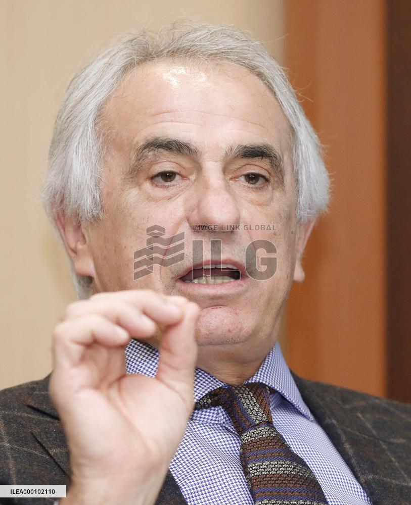 Soccer: Honda needs to move on if Milan don't need him: Halilhodzic