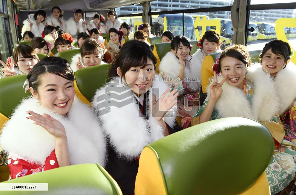 Coming-of-age event for bus tour guides