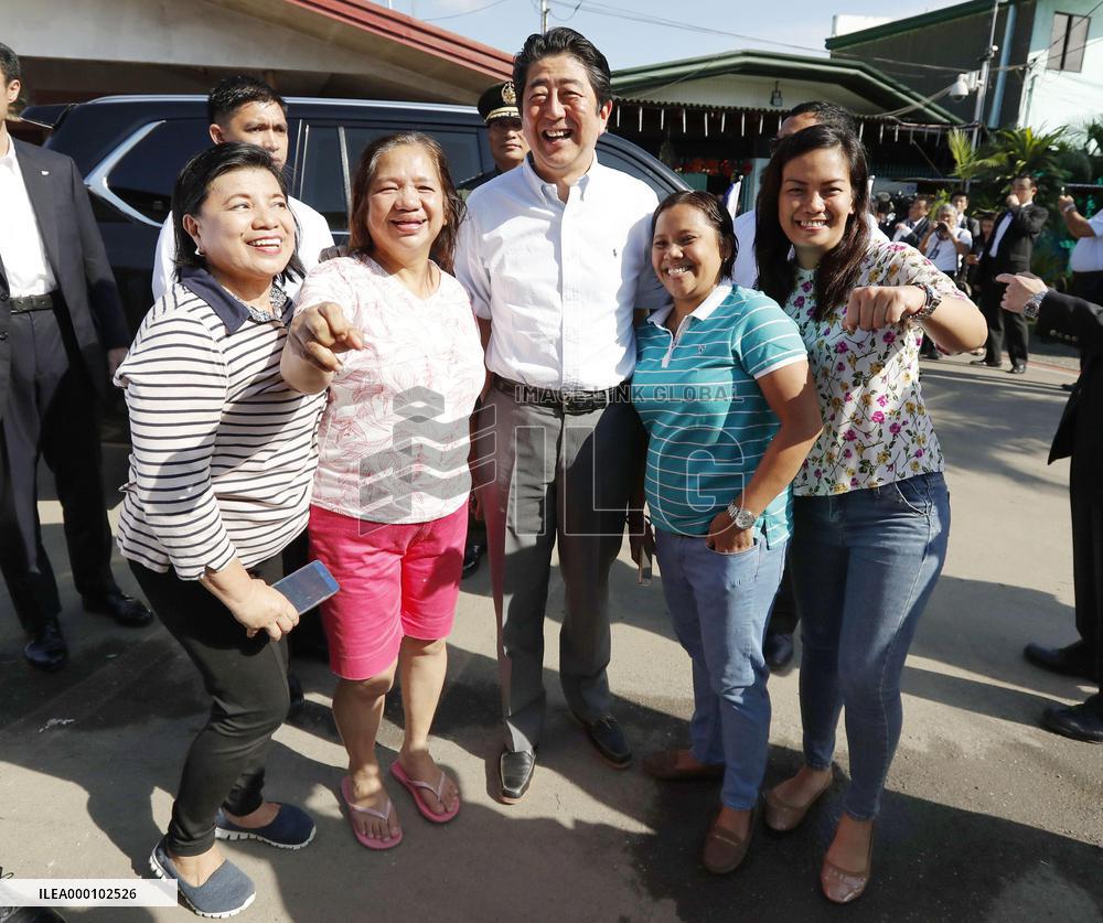 Japan PM Abe in Davao, home of Philippine Pres. Duterte