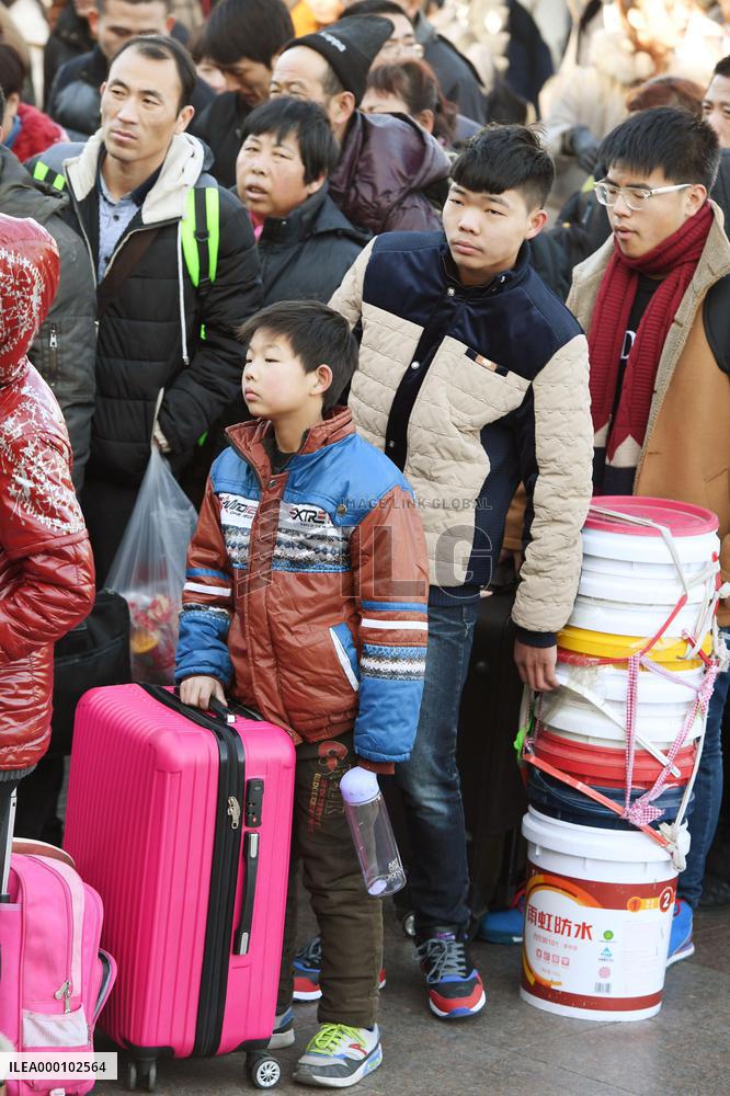 Exodus from Beijing begins ahead of Spring Festival