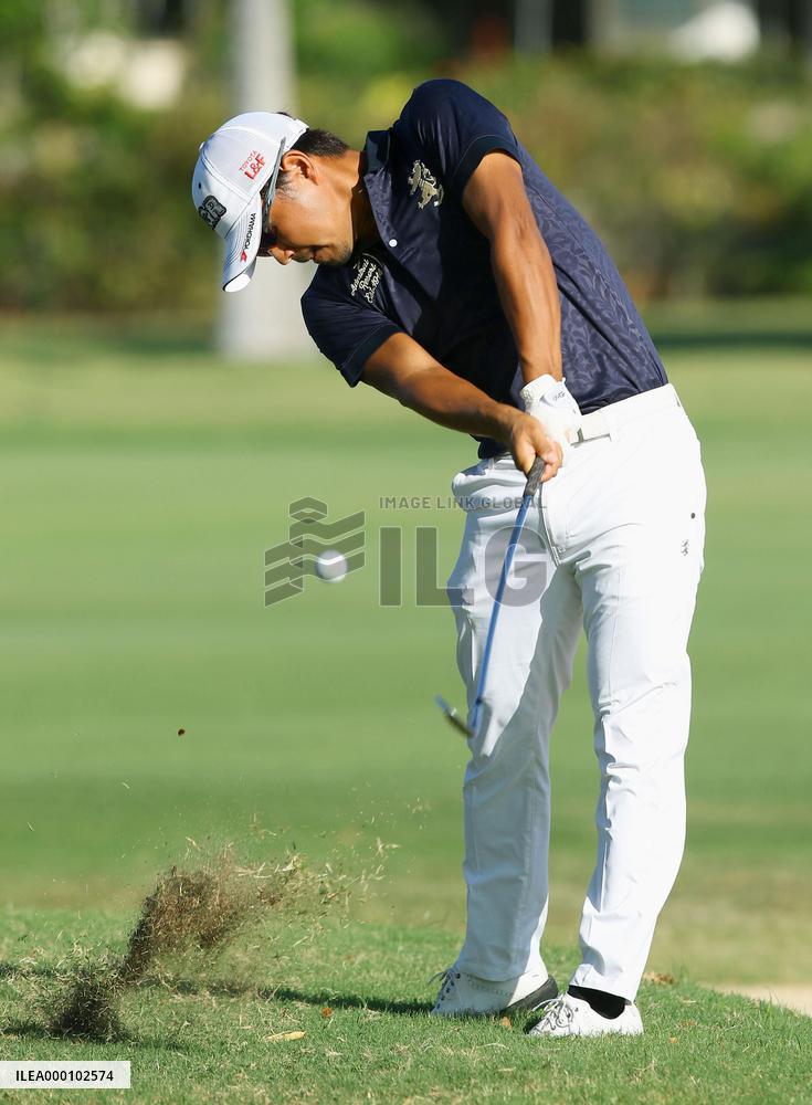 Golf: Kodaira tied for 6th at Sony Open in Hawaii